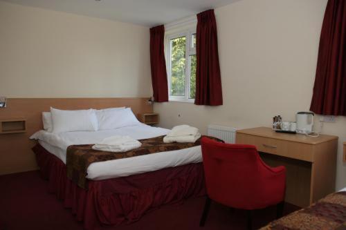 Heath Lodge Hotel Nr Nec Бекенхил Стая снимка