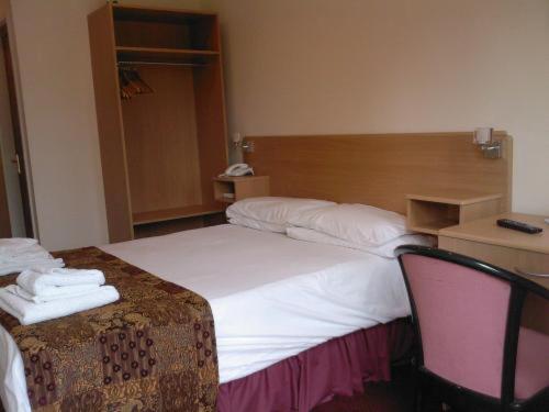 Heath Lodge Hotel Nr Nec Бекенхил Стая снимка