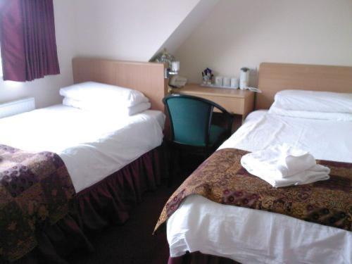 Heath Lodge Hotel Nr Nec Бекенхил Стая снимка